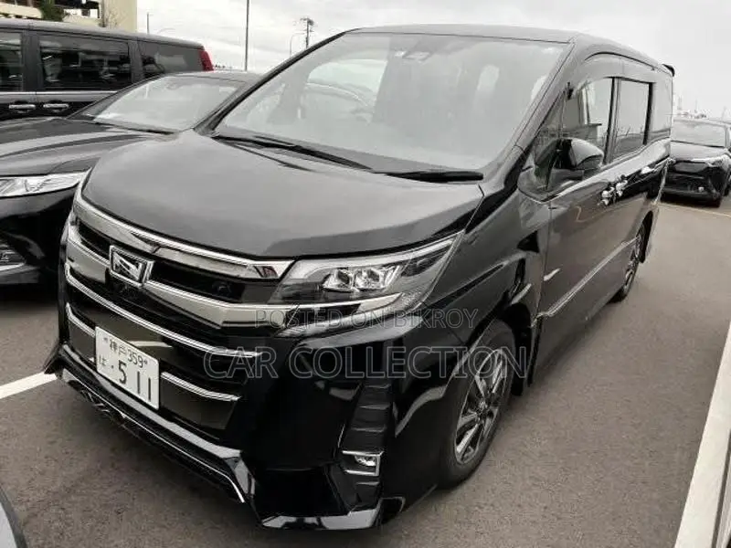 Toyota Noah si wxb non hybrid 2 2020