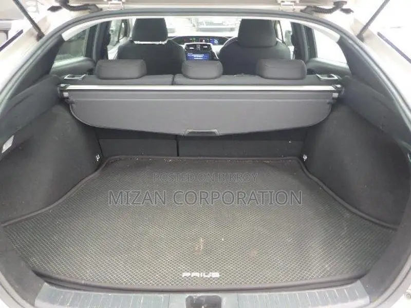 Toyota Prius A Package 2020