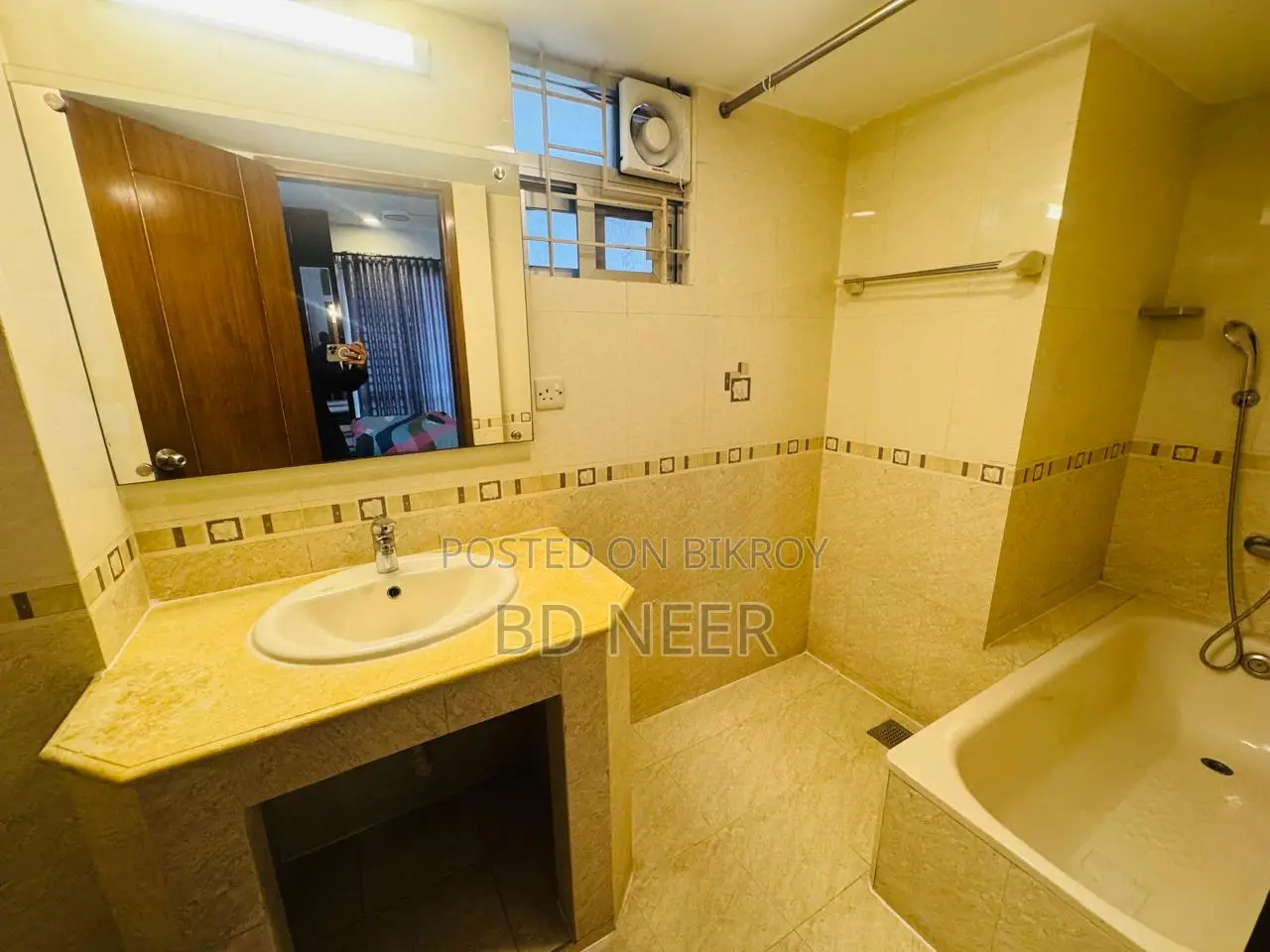 Furnished 3 Bedroom Flat Rent in Gulshan-1
