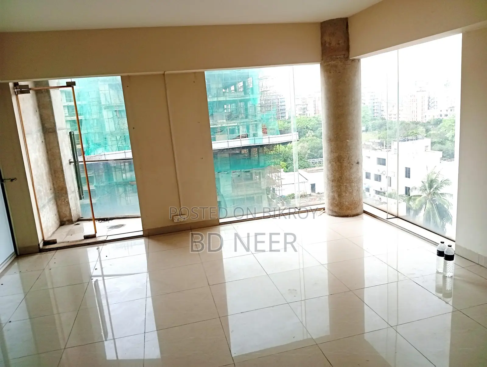 Commercial 3700 Sqft Office Space Rent in Gulshan Avenue