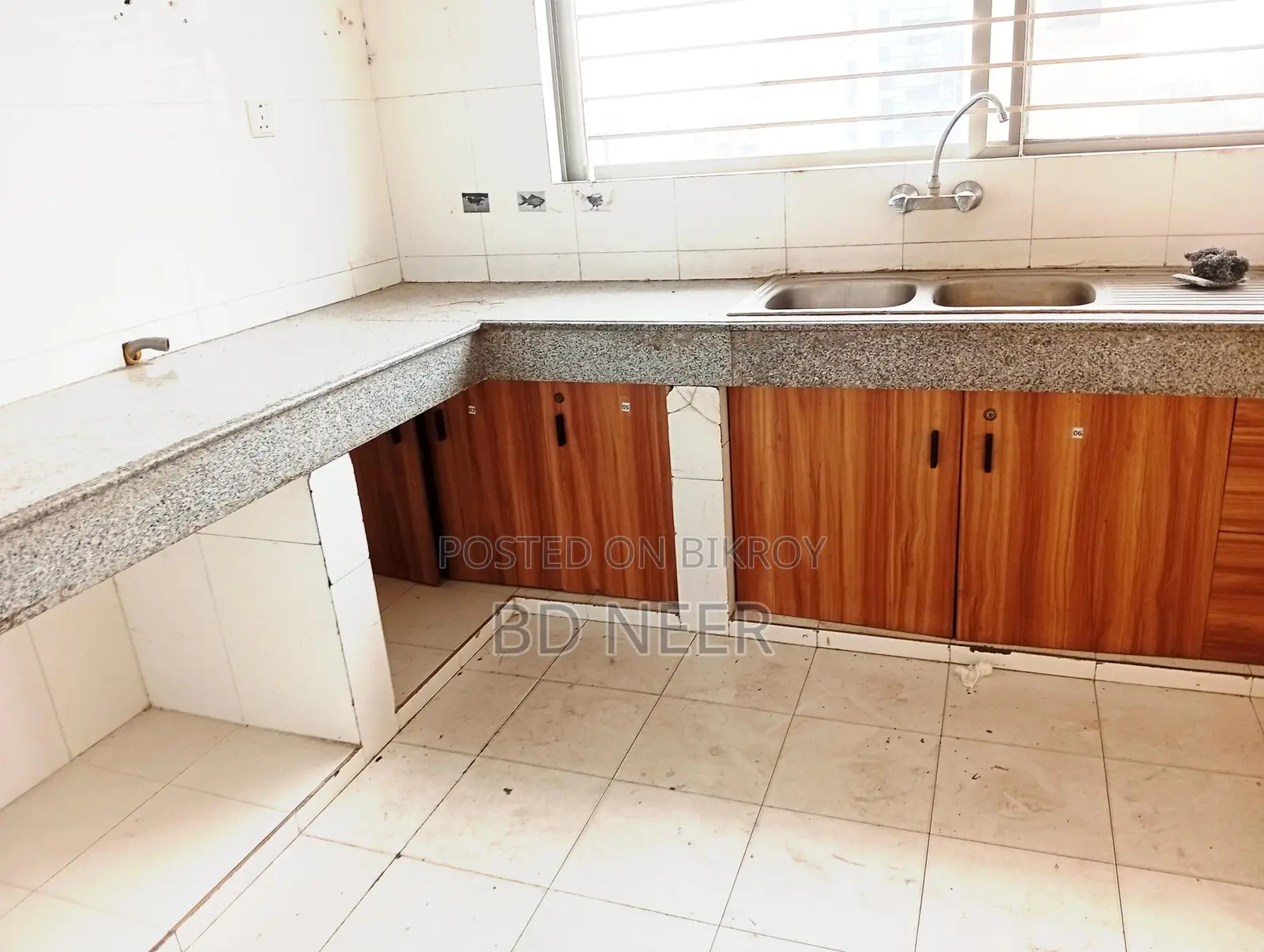 Commercial 3700 Sqft Office Space Rent in Gulshan Avenue