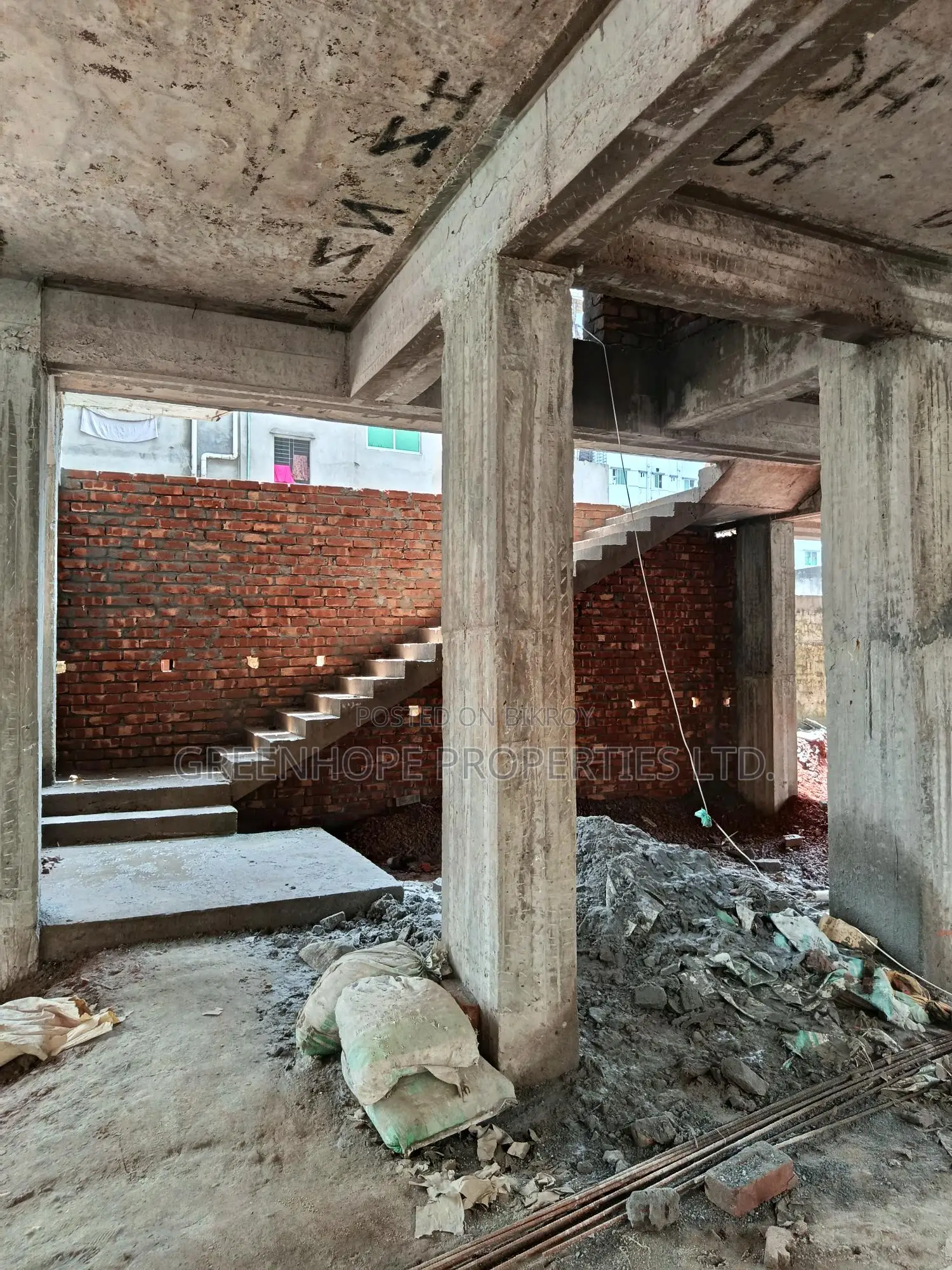 Ready Flat for Sale Near Subastu Shopping Mall, Badda!
