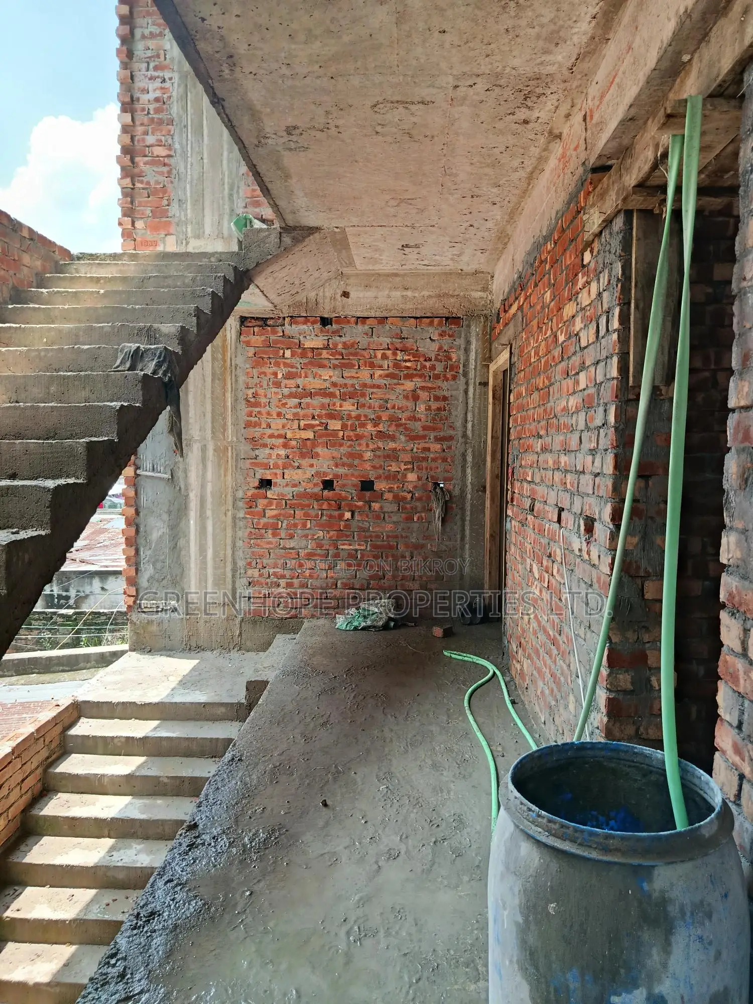 Ready Flat for Sale Near Subastu Shopping Mall, Badda!