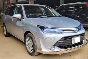 Toyota Fielder X Hid Hybrid 2017