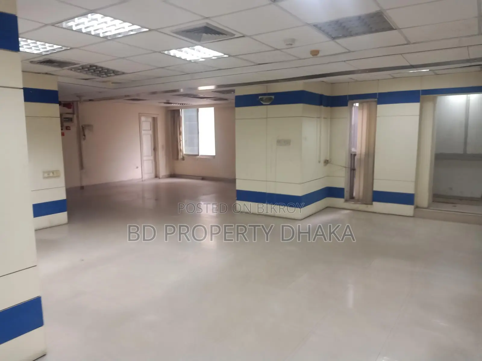 গুলশান এভিনিউতে ১১৫০০ বর্গফুটের ওপেন কমার্শিয়াল স্পেস ভাড়া হবে
