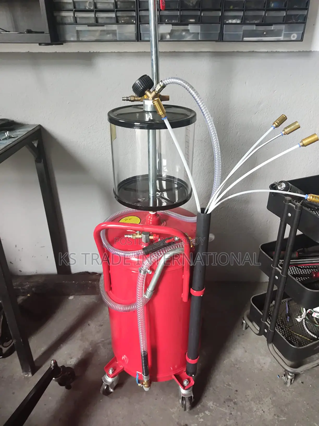 গাড়ির ইঞ্জিন অয়েল পরিবর্তনের মেশিন