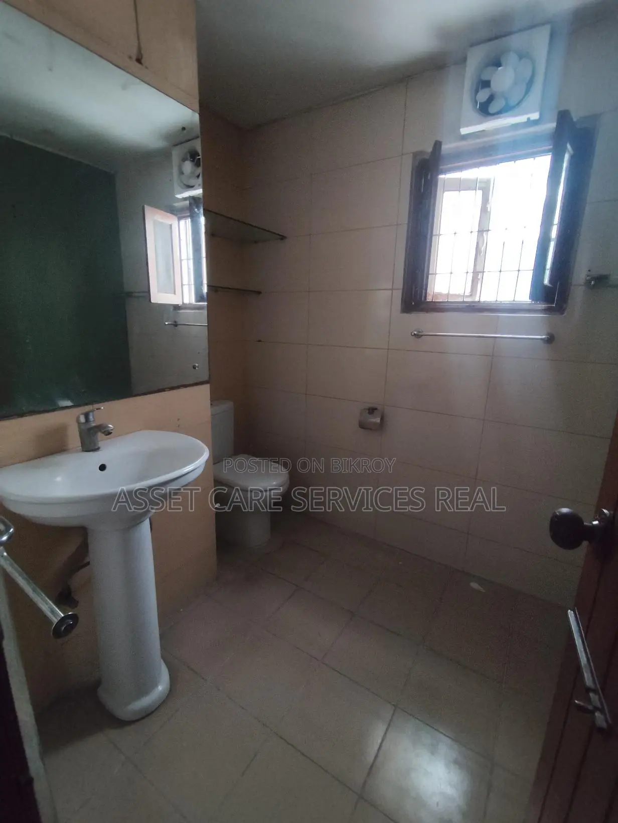 গুলশান-২ এ এক্সক্লুসিভ ইন্ডিপেন্ডেন্ট হাউস 🏡 ভাড়া হবে