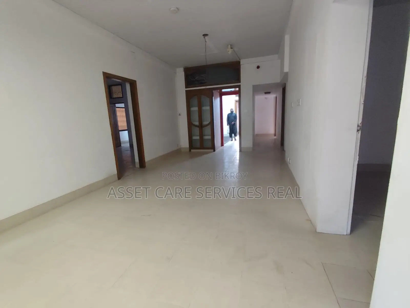 7700-Sqft (G+1+2) 3 Floor Office Rent In North Banani