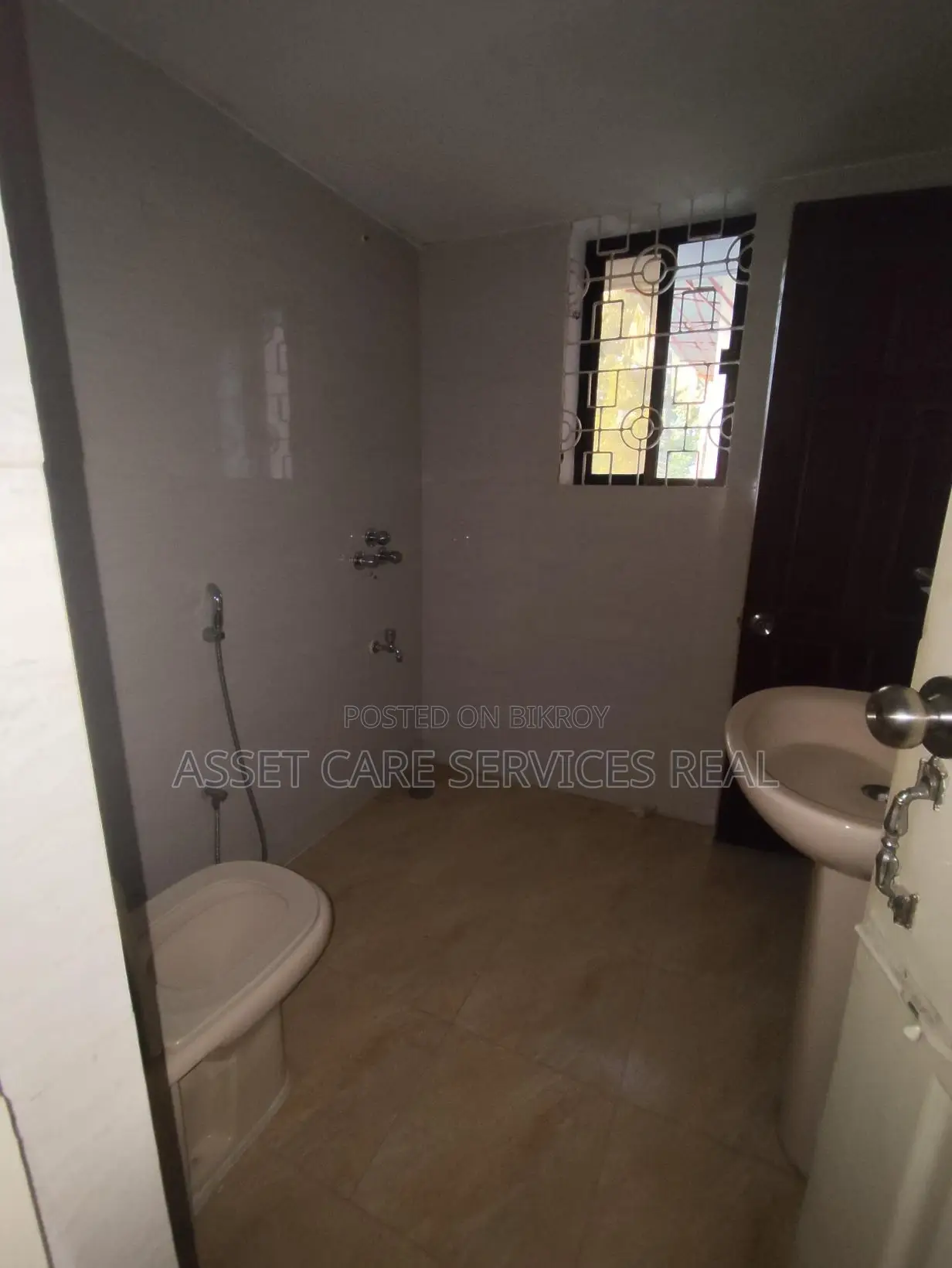 7700-Sqft (G+1+2) 3 Floor Office Rent In North Banani