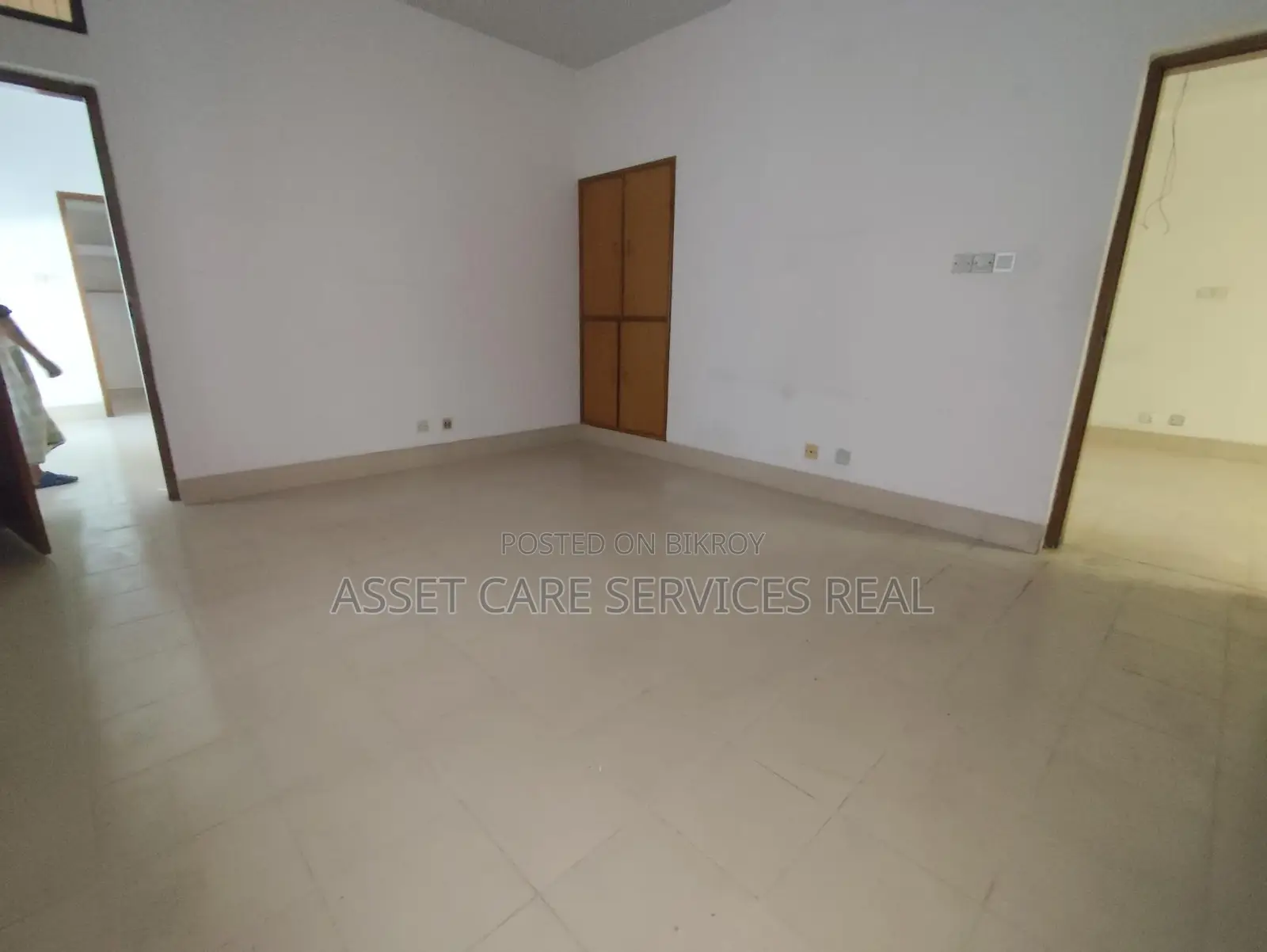 7700-Sqft (G+1+2) 3 Floor Office Rent In North Banani