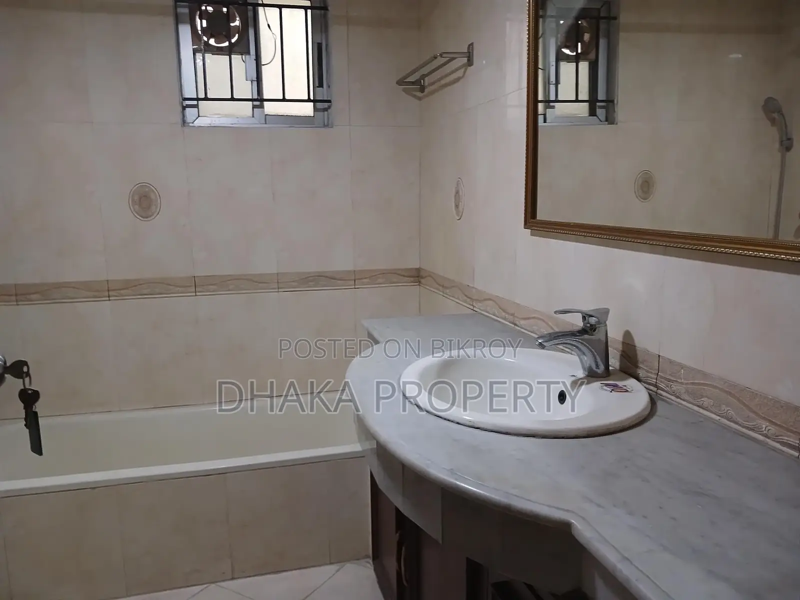 4000SqFt.4Bed 2 Parking Apt.Rent at Gulshan North