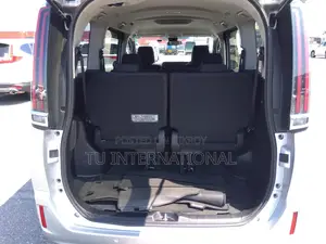 Toyota Noah NON HYBRID KEY START 2021