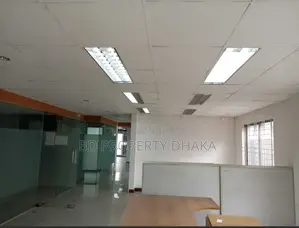 গুলশান এভিনিউতে ৬০৫০ বর্গফুটের ওপেন কমার্শিয়াল স্পেস ভাড়া