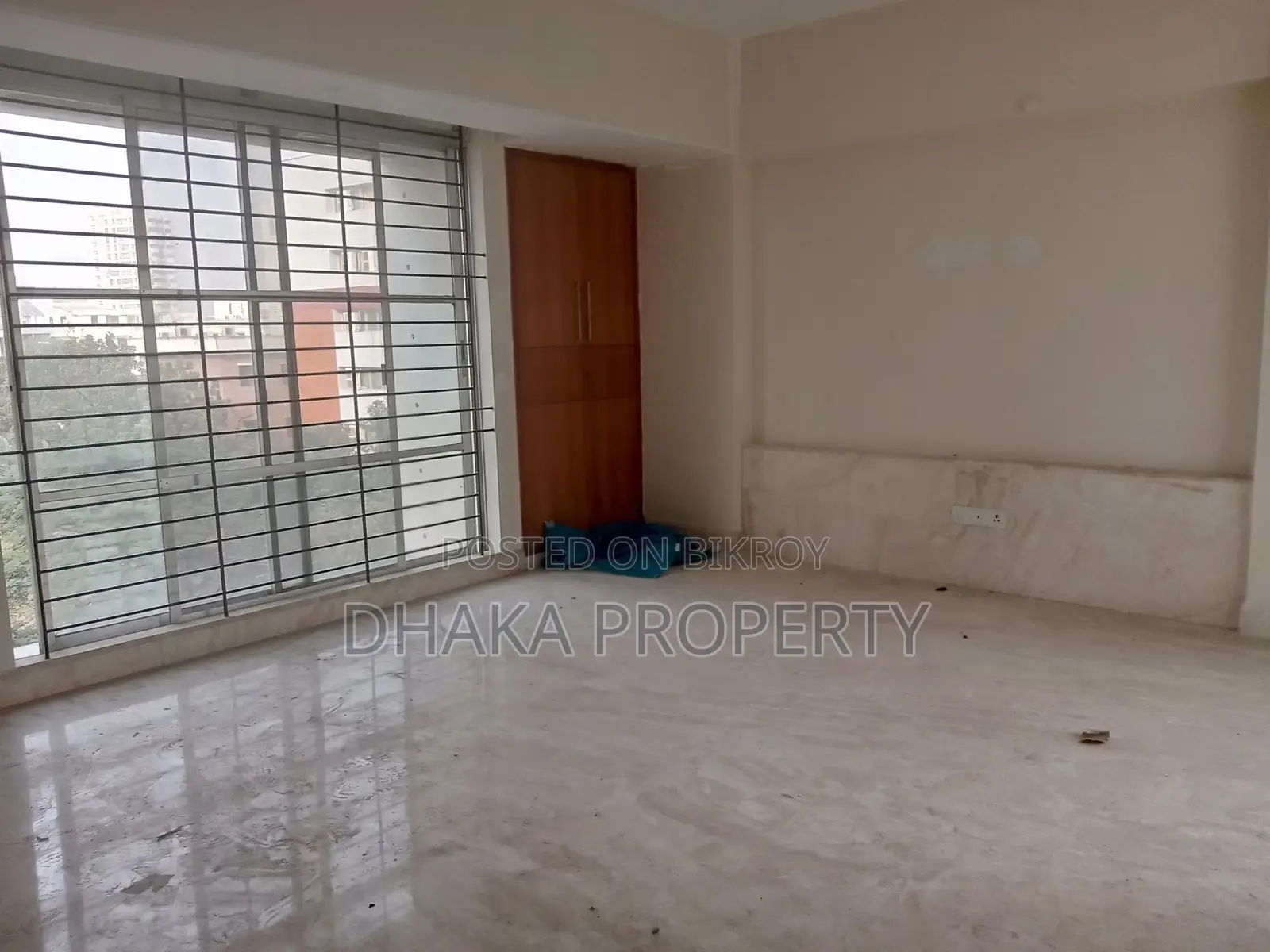 Luxurious Semi Furnished 4 Beded Apartment Rent in Gulshan