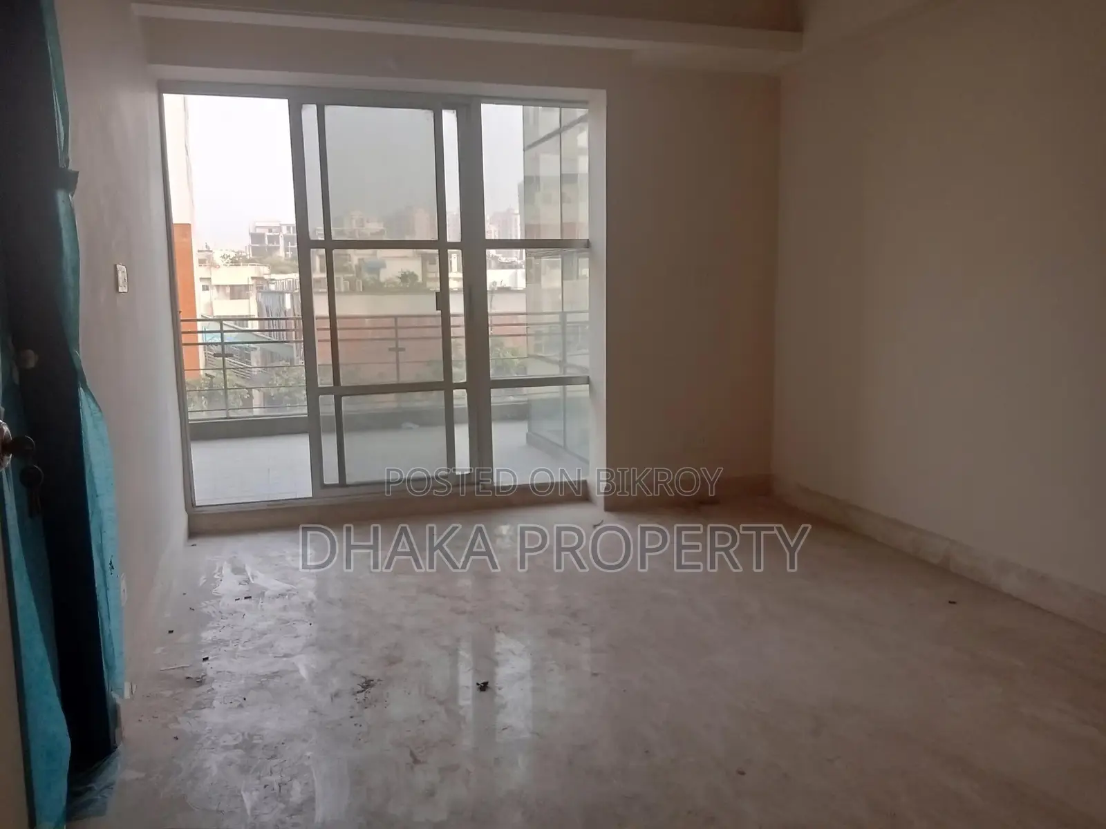 Luxurious Semi Furnished 4 Beded Apartment Rent in Gulshan