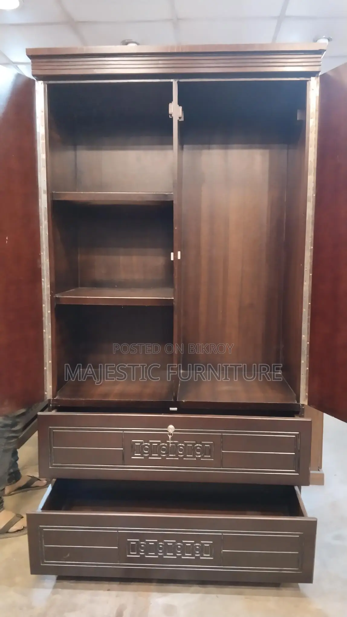 NEW CANADIAN OAK VENEER ALMIRA 2 PALLA. M # 664