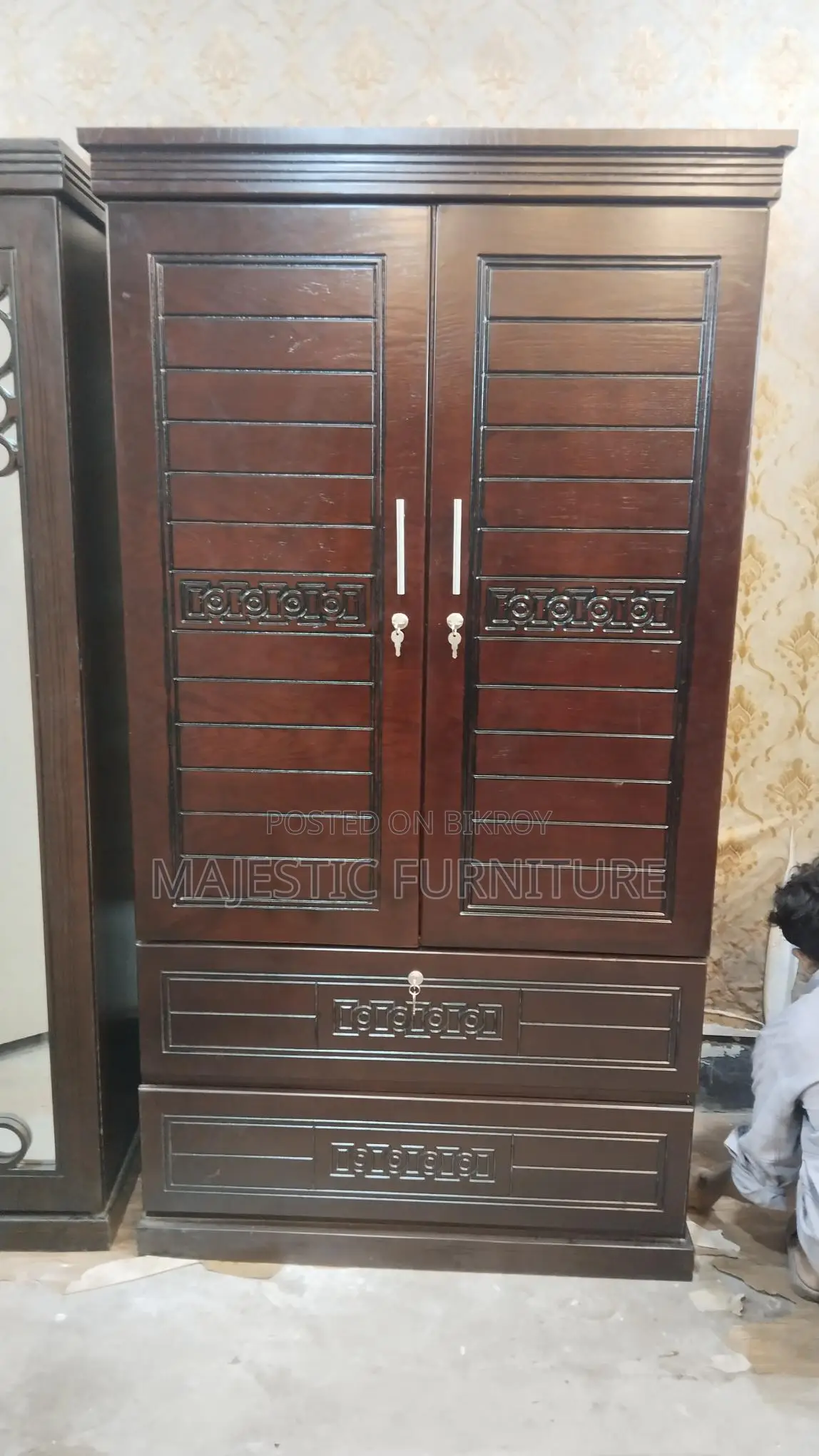 NEW CANADIAN OAK VENEER ALMIRA 2 PALLA. M # 664