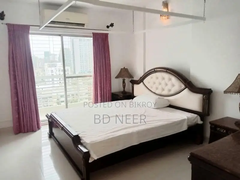 Furnished 3 Bedroom 14th Floor Apartment For Rent at Gulshan