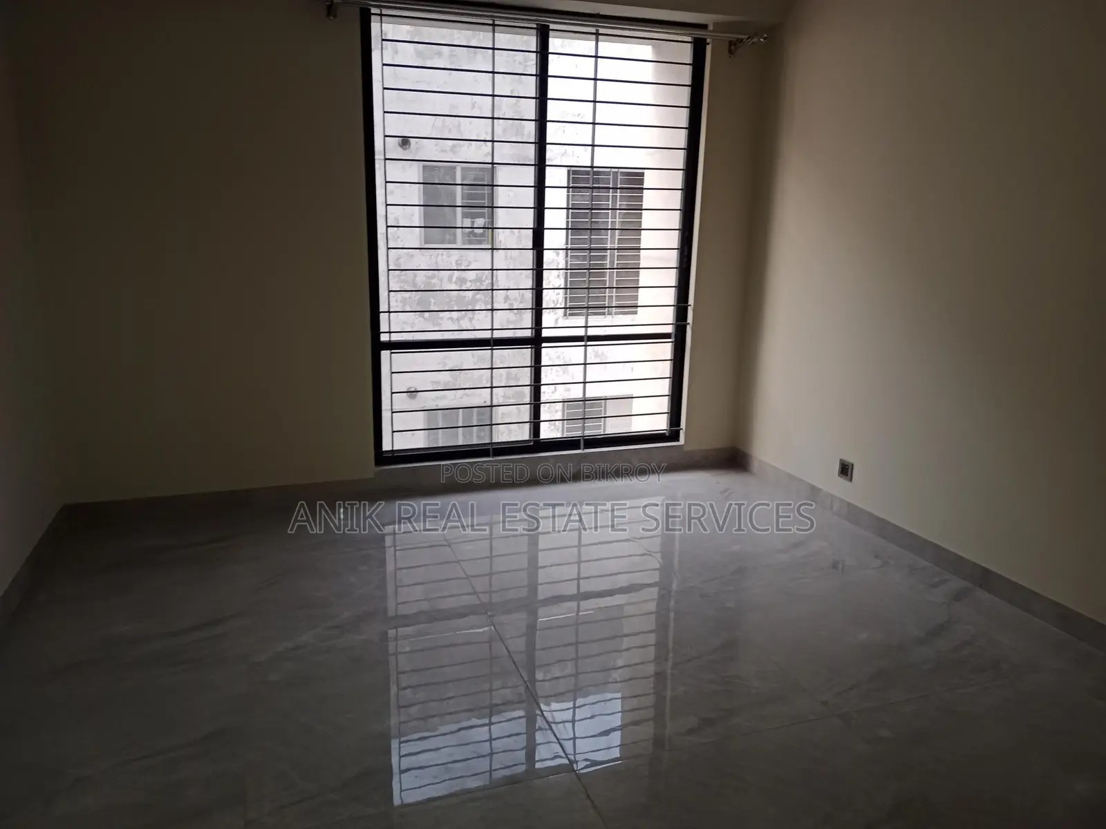 Mordan New Flat 4 Bedroom Semi Farnised Rent At Gulshan 2