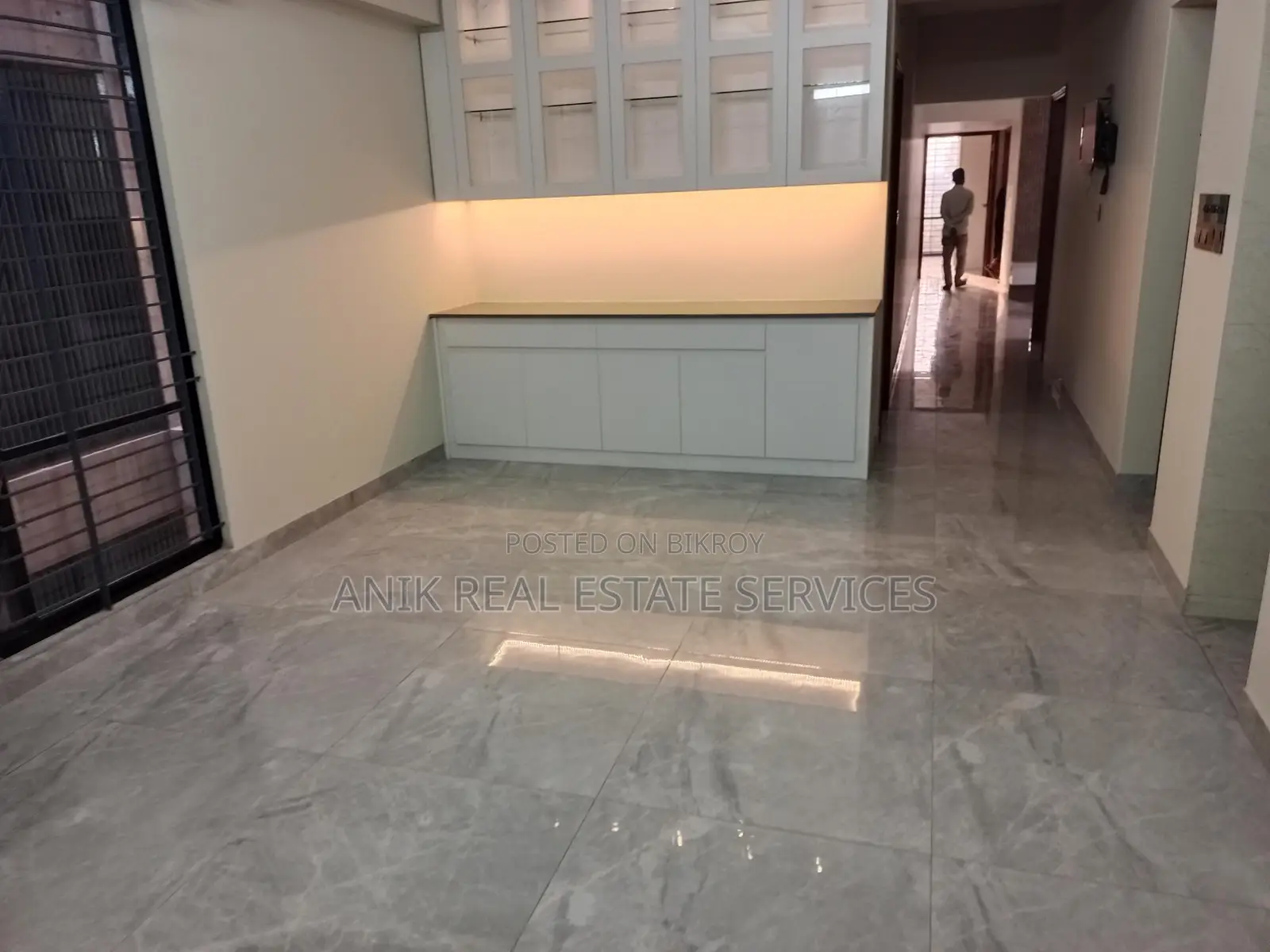 Mordan New Flat 4 Bedroom Semi Farnised Rent At Gulshan 2