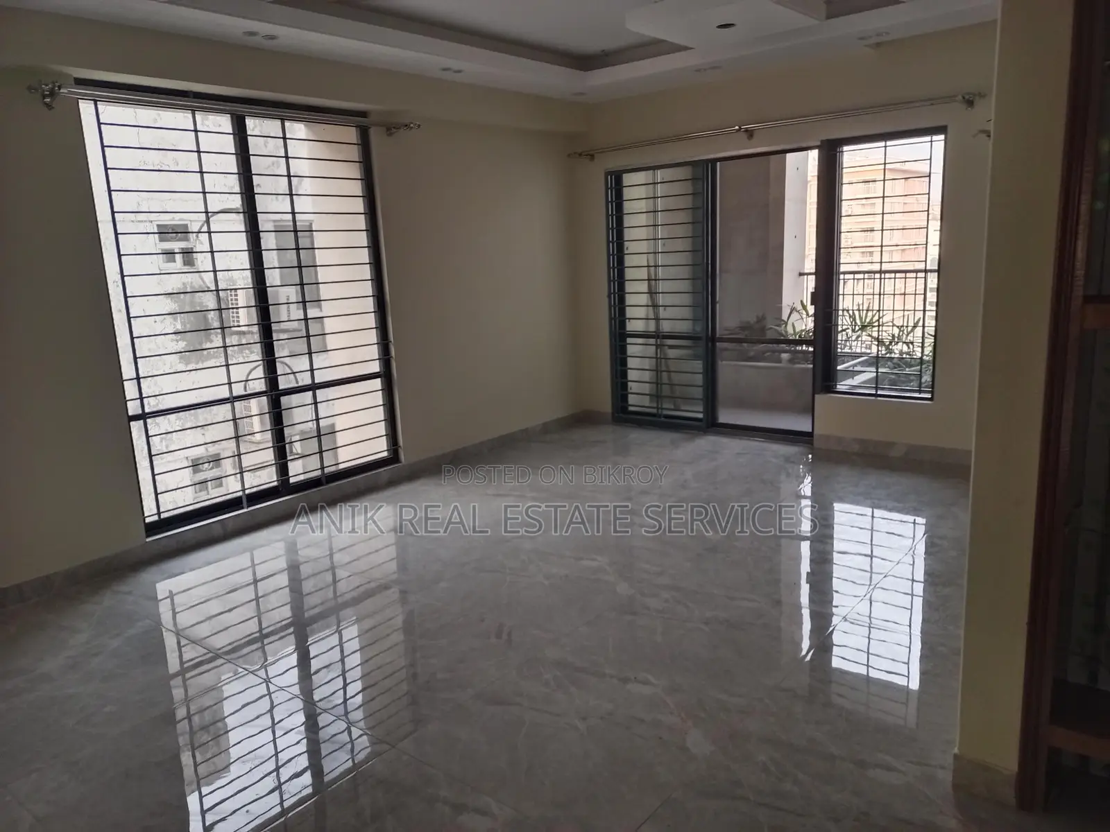 Mordan New Flat 4 Bedroom Semi Farnised Rent At Gulshan 2
