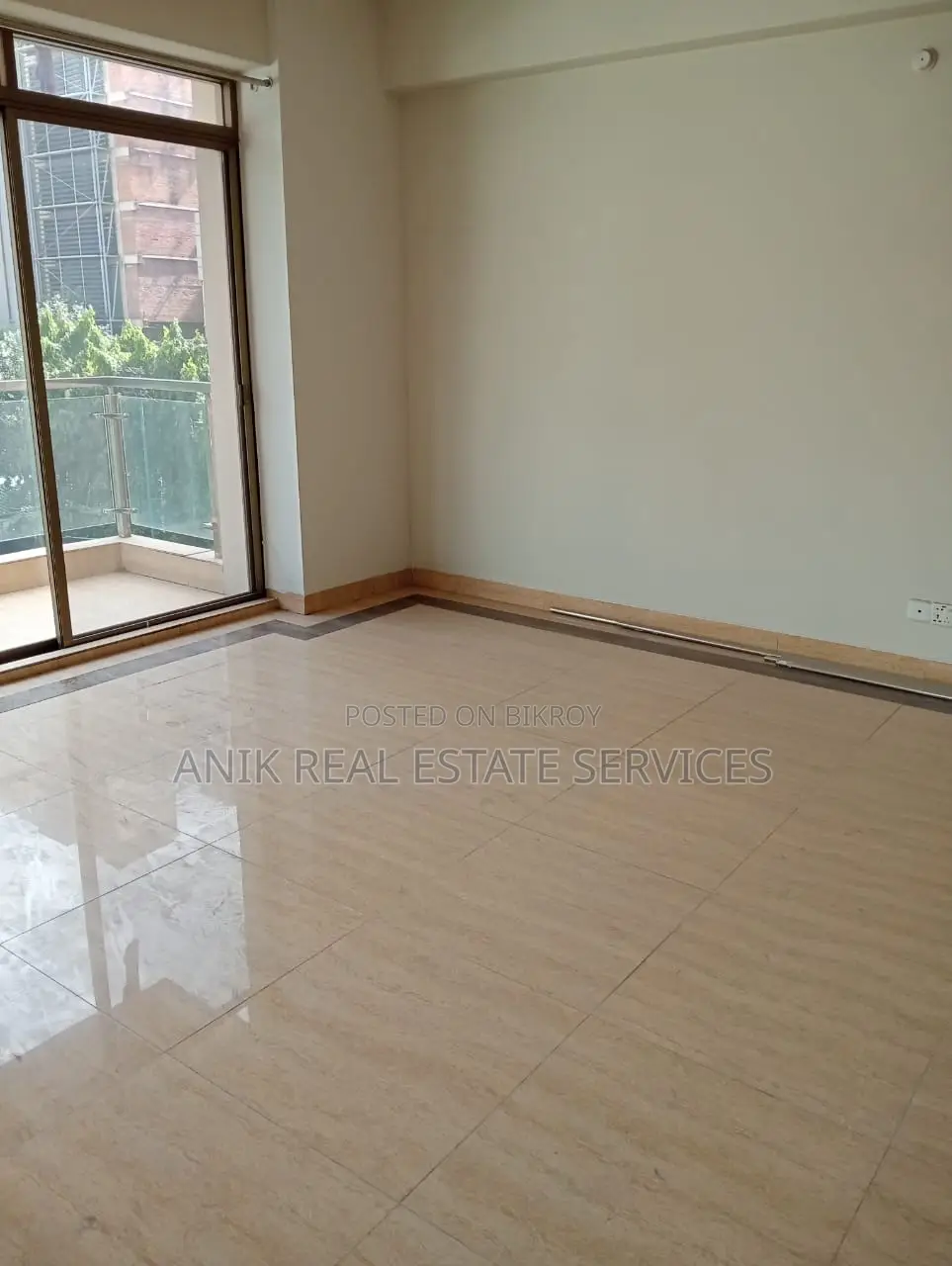 Good Quality 4 Bedroom Un Furnished Flat Rent At Gulshan 2