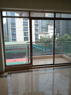 Good Quality 4 Bedroom Un Furnished Flat Rent At Gulshan 2