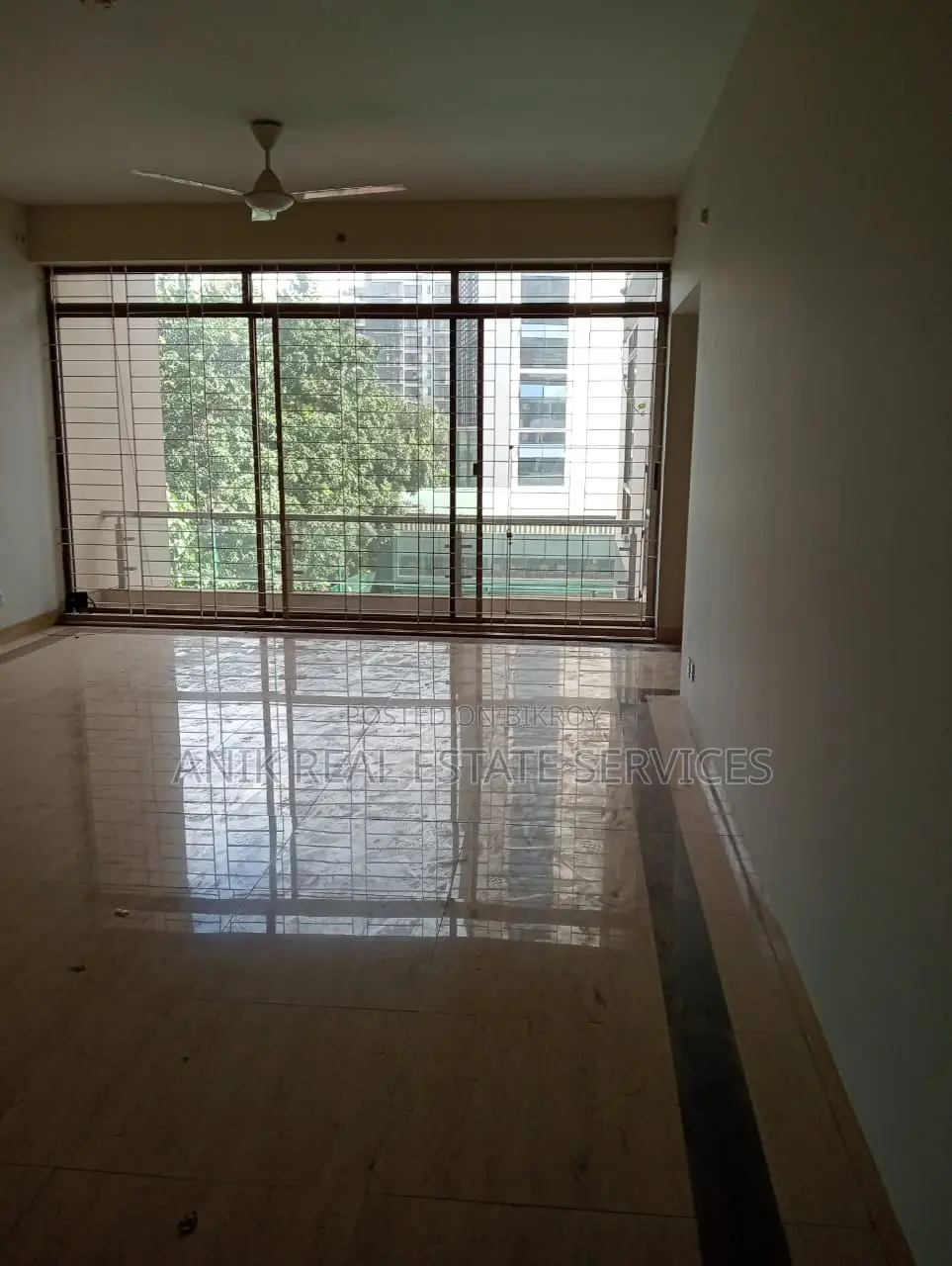 Good Quality 4 Bedroom Un Furnished Flat Rent At Gulshan 2