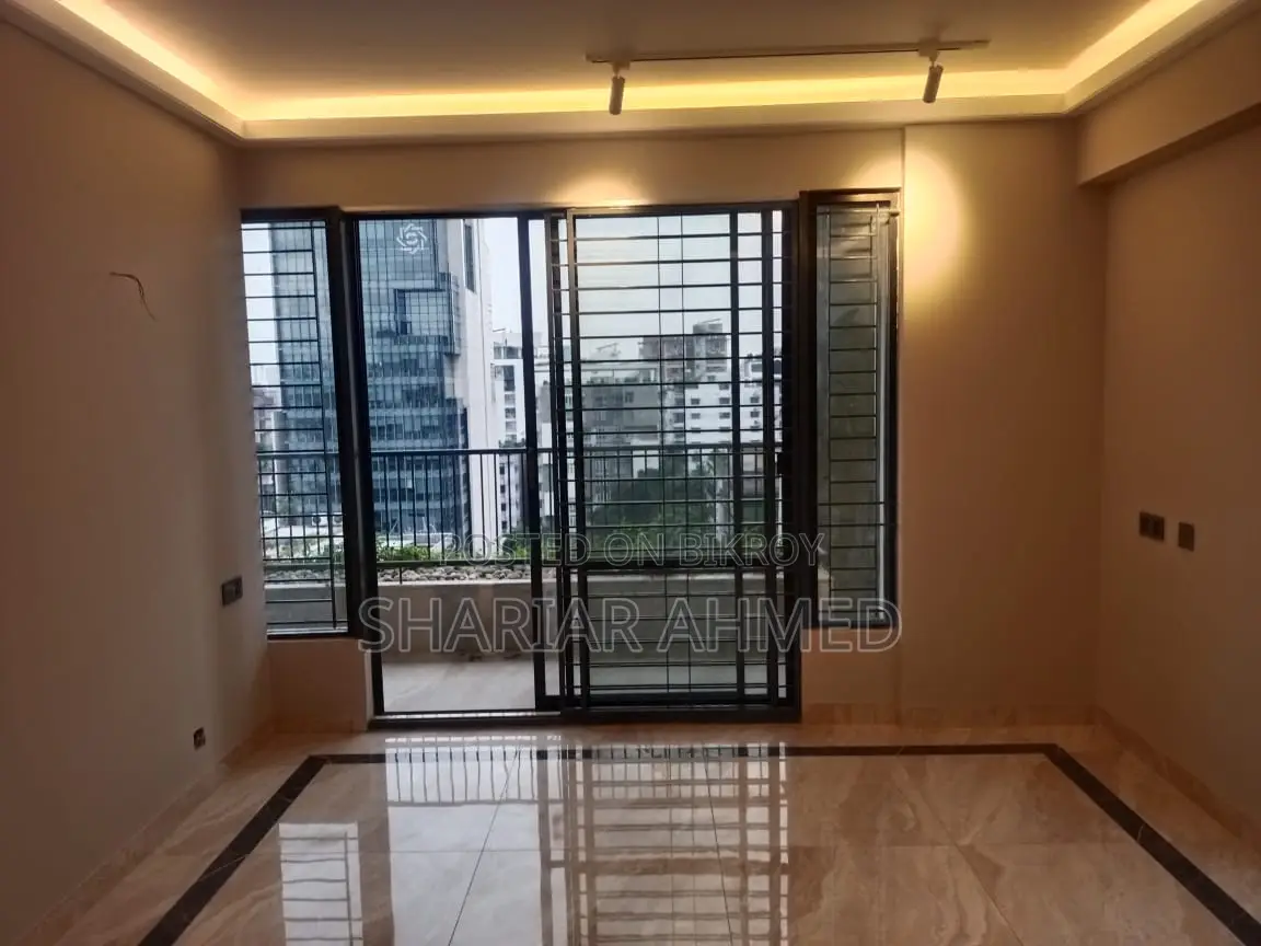 Furnished 3200 Sqft 4-Bedroom Apartment For Rent In Gulshan
