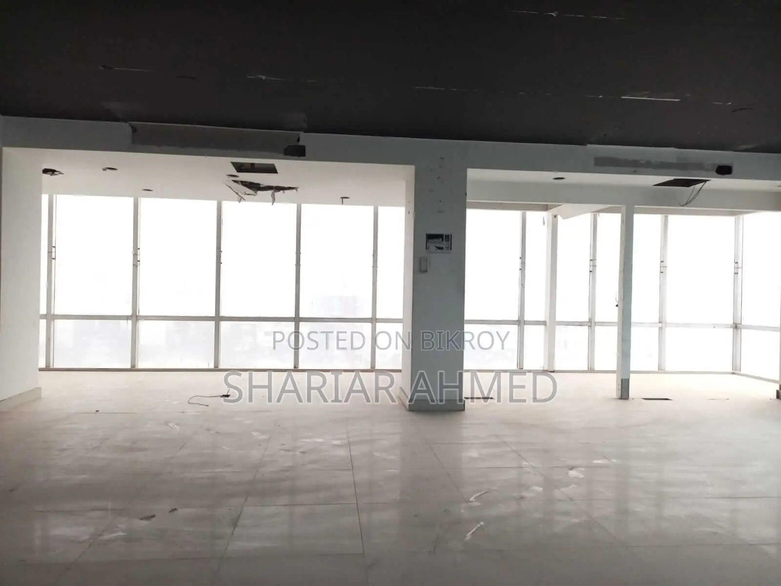 GULSHAN AVENUE | 2000 SQFT COMMERCIAL OPEN SPACE FOR RENT