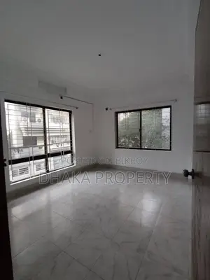 2300-Sqft Nice Un-Furnished 3 Bedrooms Apartment Rent in Gulshan