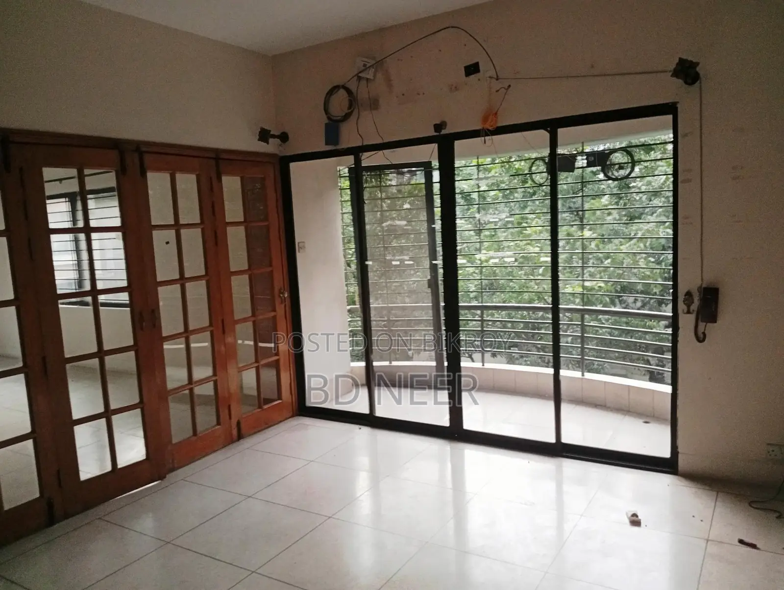 3000-SqFt 4-Bed 4th Floor Flat For Rent in Gulshan-2