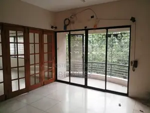 3000-SqFt 4-Bed 4th Floor Flat For Rent in Gulshan-2