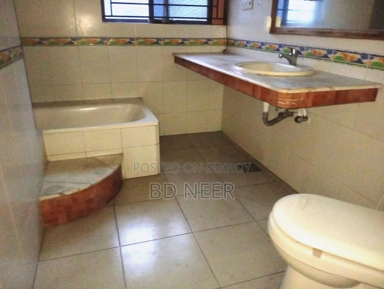 3000-SqFt 4-Bed 4th Floor Flat For Rent in Gulshan-2