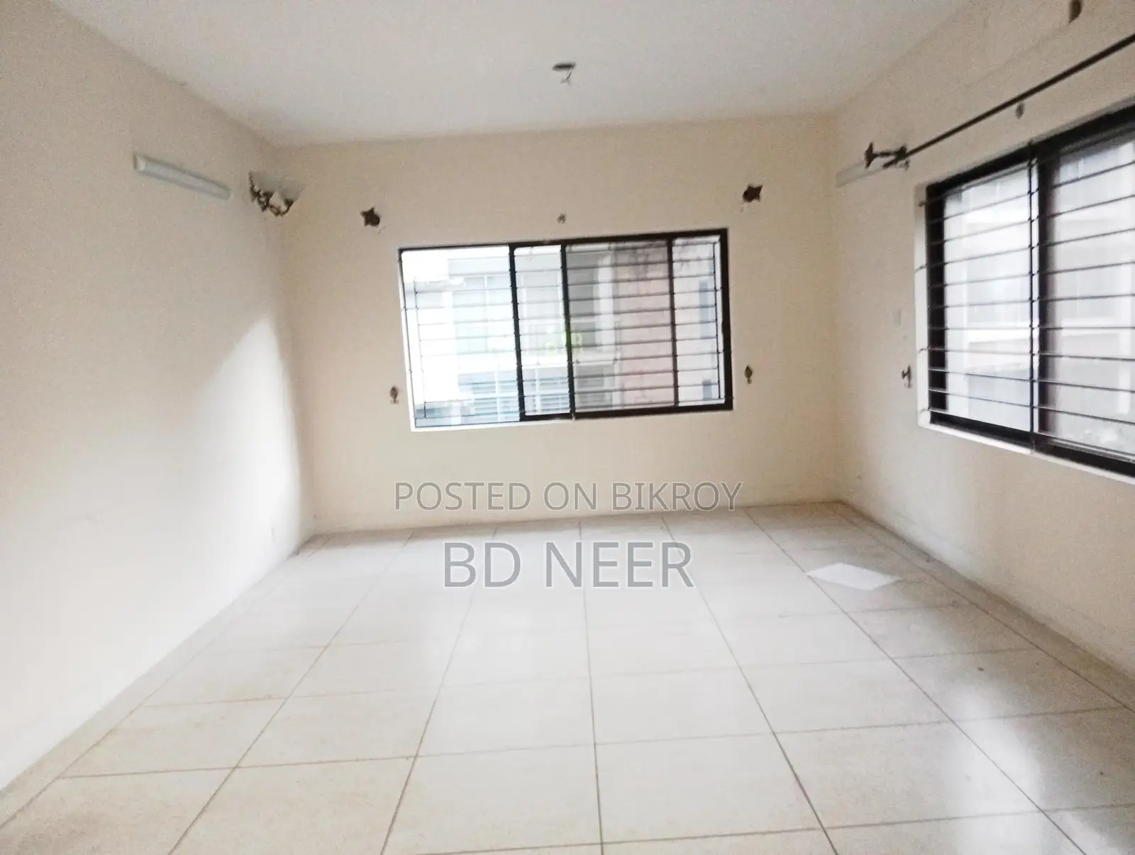3000-SqFt 4-Bed 4th Floor Flat For Rent in Gulshan-2
