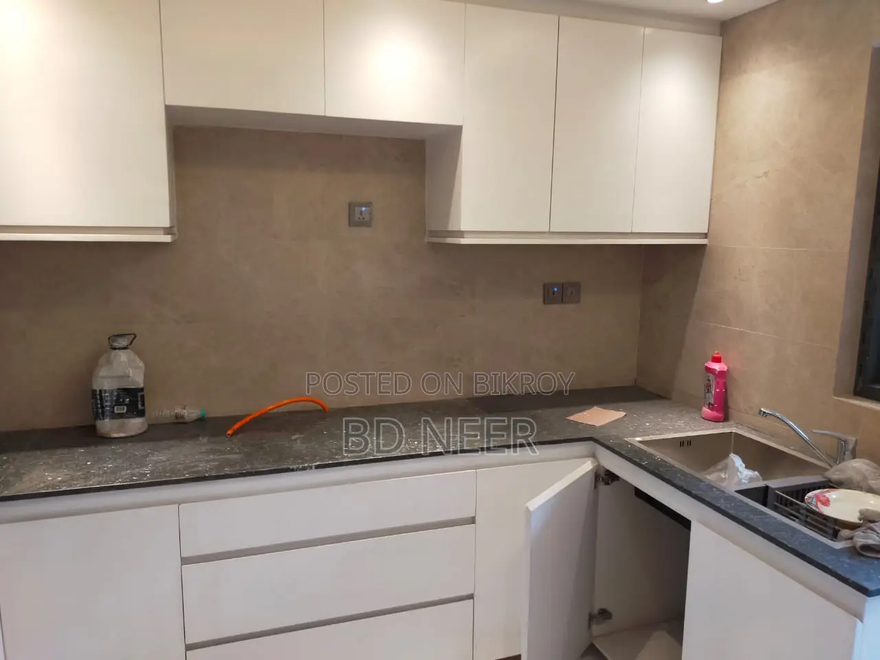 Exclusive Full Furnished 4-Bed Flat For Rent