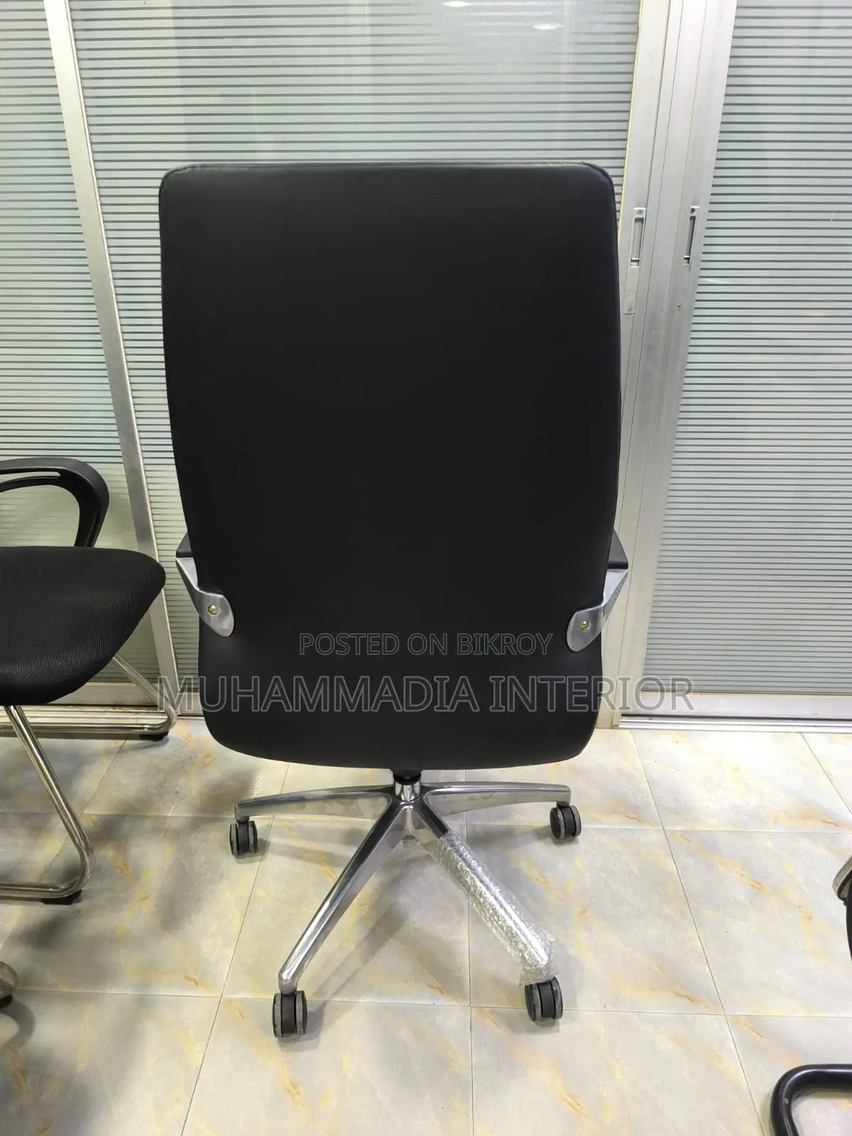 BOSS CHAIR (COMFORT- MID- 2017)