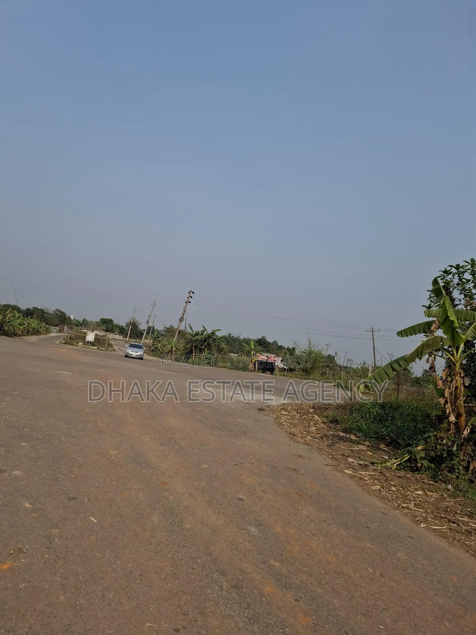 100 Feet Road 7.5 Katha South-East Corner Plot