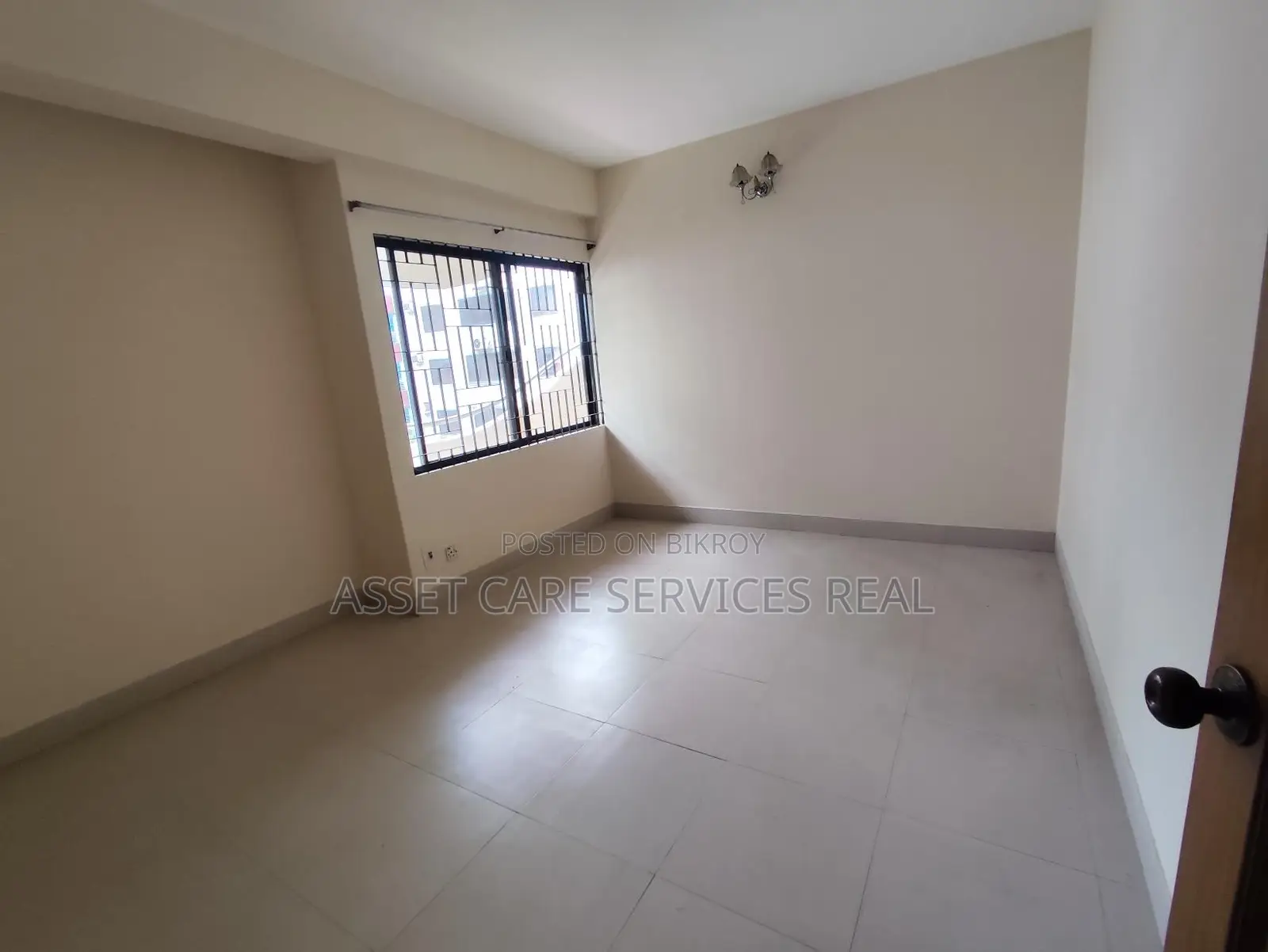 2860-Sqft Office Space Rent In Baridhara DOHS