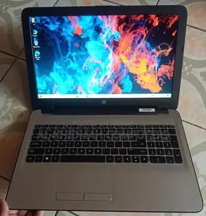 HP Core i7 6th Gen Laptop, 8GB RAM, 256GB SSD, Dedicated Graphics, 15.6"