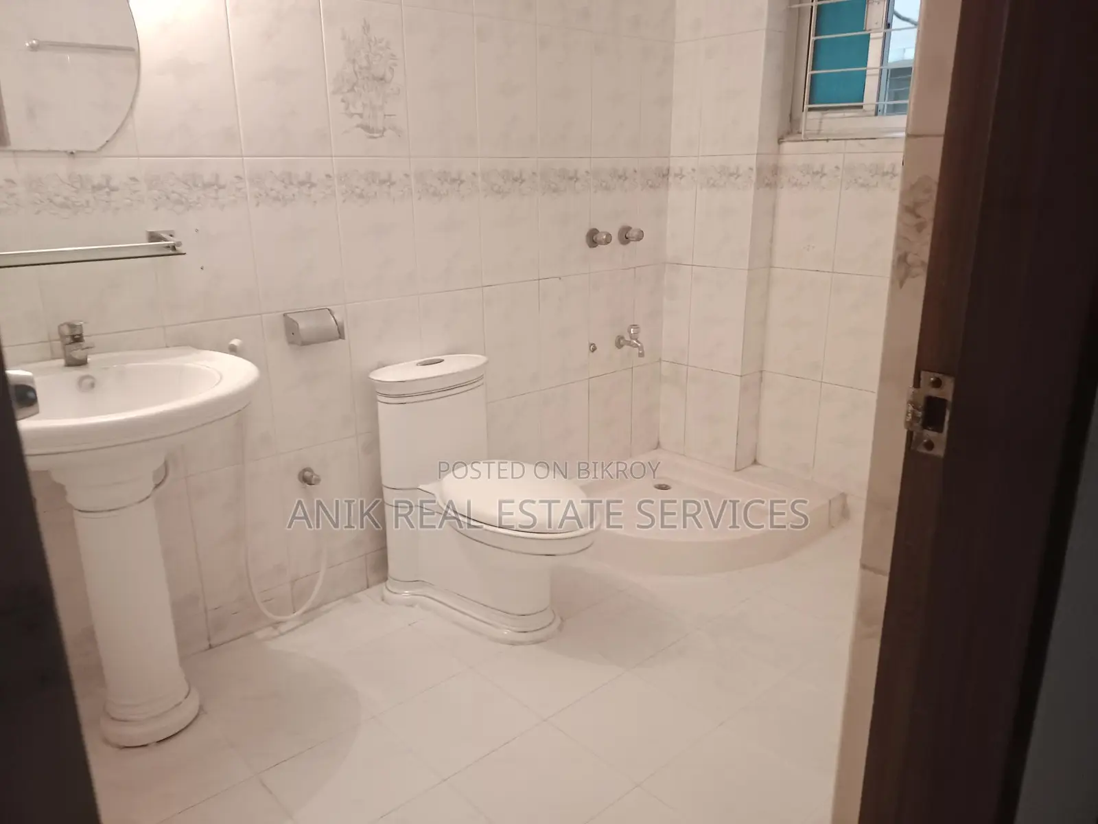 2300 Sft Office Space Rent In Gulshan