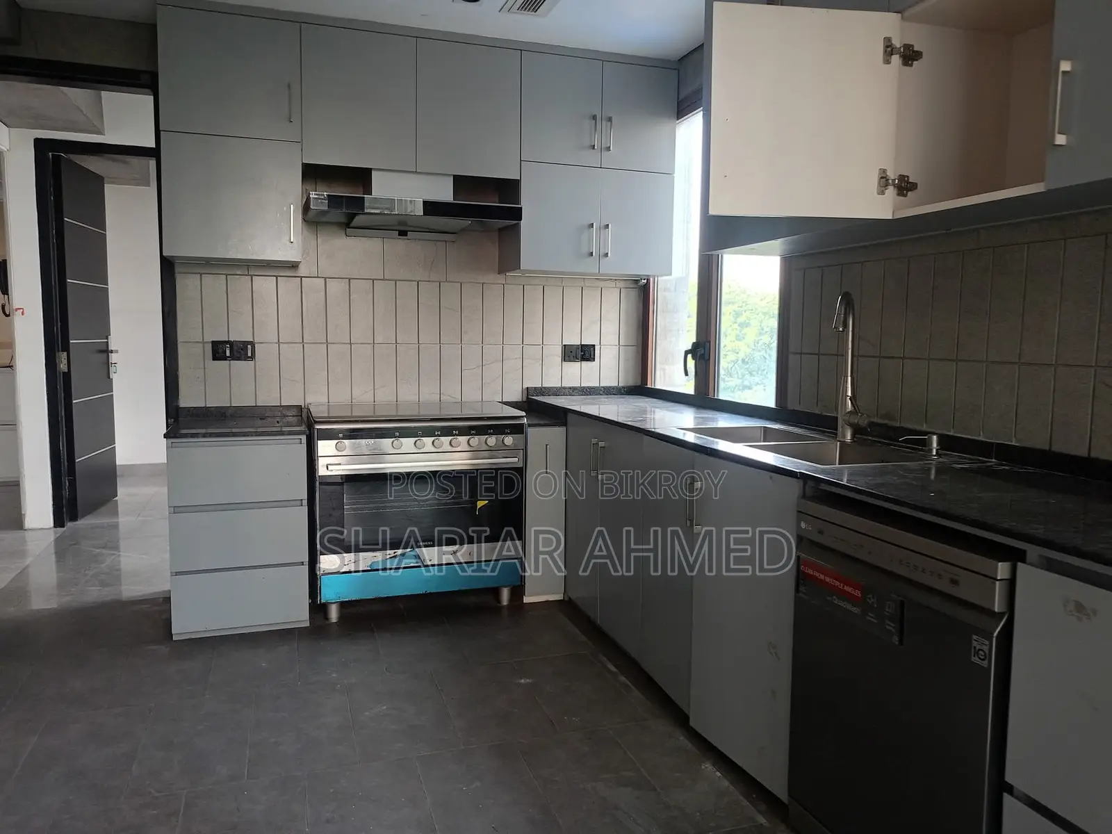 4850 Sqft 4 Bed Semi-Furnished Apartment For Rent In Gulshan