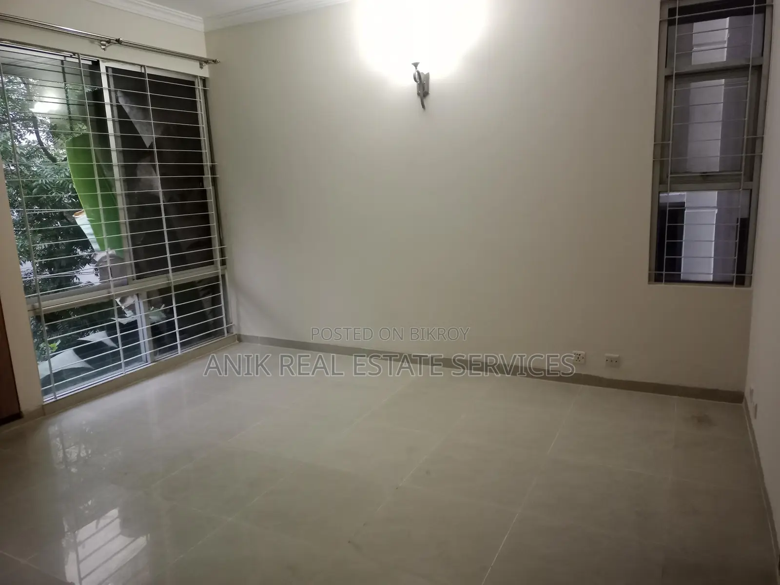Good Quality 3 Bedroom Un Farnised Flat Rent At Gulshan 2