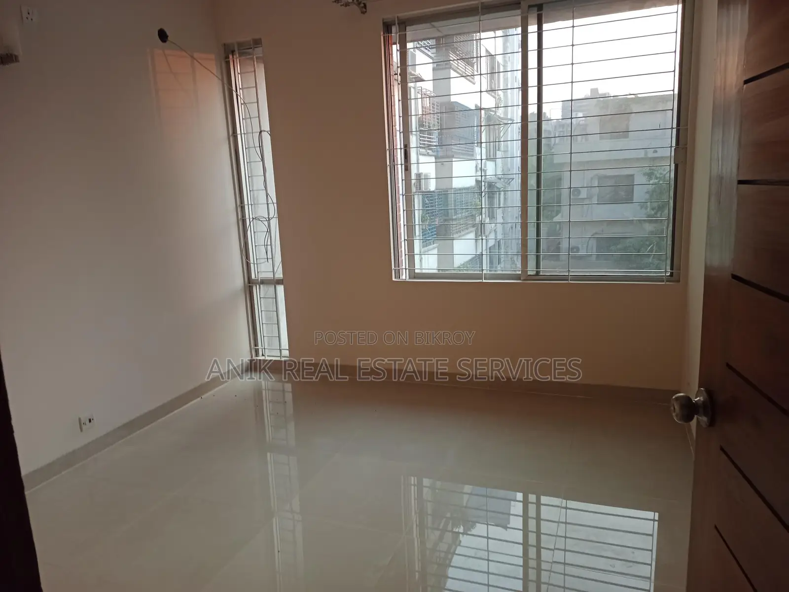 Good Quality 3 Bedroom Un Farnised Flat Rent At Gulshan 2
