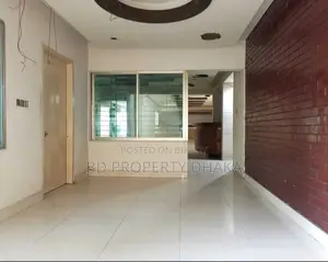 3000sqft Nicely open Commercial property rent in Gulshan Avenue