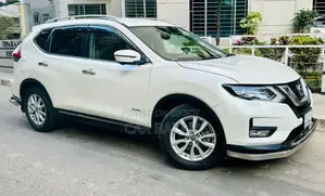 Nissan X-Trail 2.0Xi XTT VERSION 2018