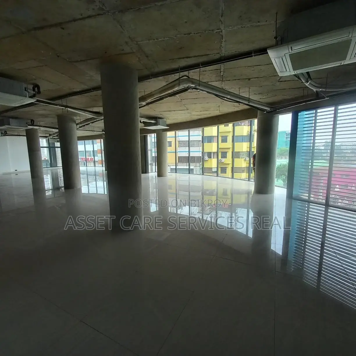 5010 Sqf brand new commercial space for rent @ Gulshan Tejgaon link road.