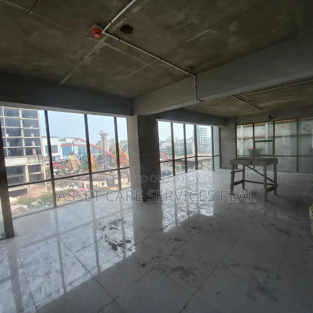 10500+ 42000 Sqf Commercial Space for Rent @ Gulshan Avenue.