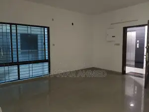2340 Sqft 3 Bed Un-Furnished Apartment For Rent In Gulshan 1