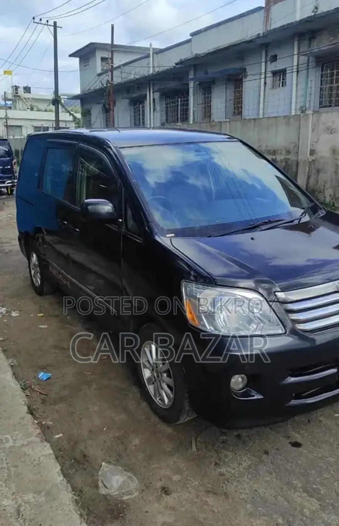 Toyota Noah 2.0 FWD (8 Seater) 2003 Black